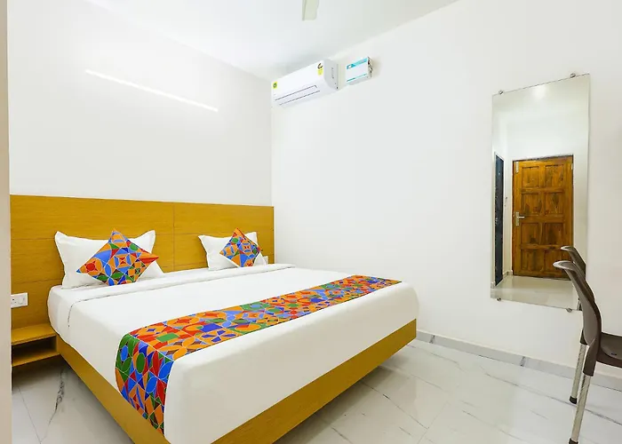 Pednekar Plaza Inn